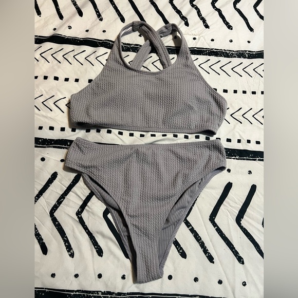 Shein bikini - Picture 1 of 3
